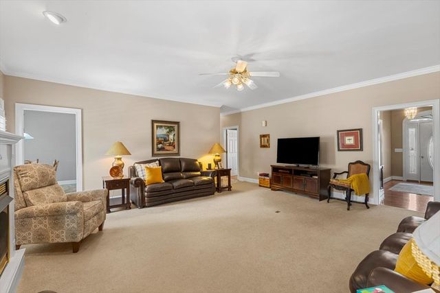 409 Amanda Way, Rocky Face, GA 30740