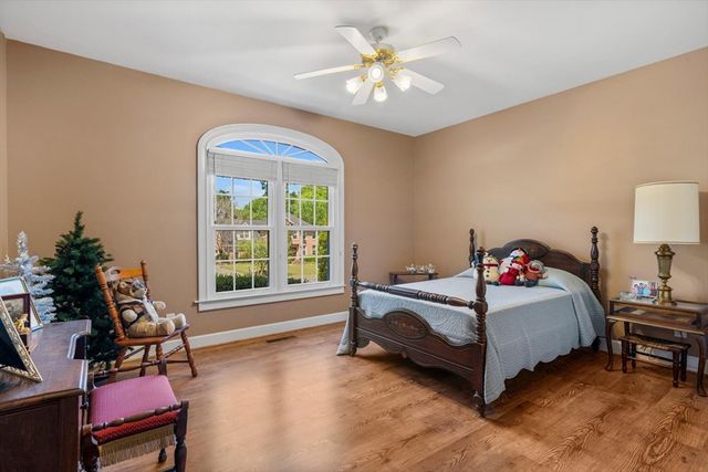 409 Amanda Way, Rocky Face, GA 30740