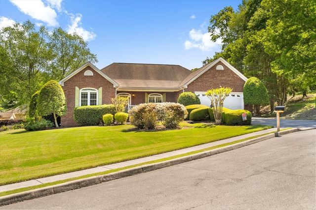 409 Amanda Way, Rocky Face, GA 30740