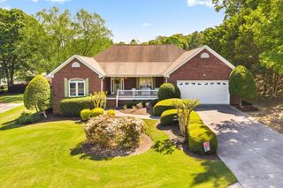 409 Amanda Way, Rocky Face, GA 30740