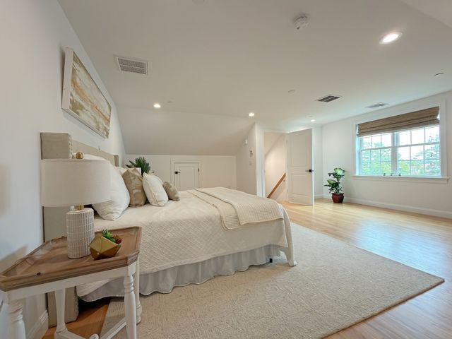 68 Prospect St 1, Peabody, MA 01960
