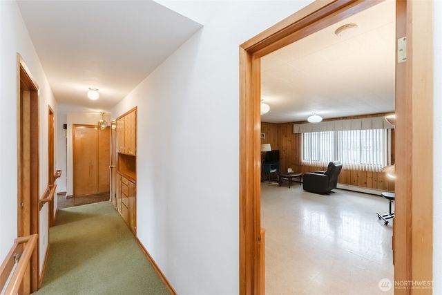 1523 S 15th Street, Mount Vernon, WA 98274