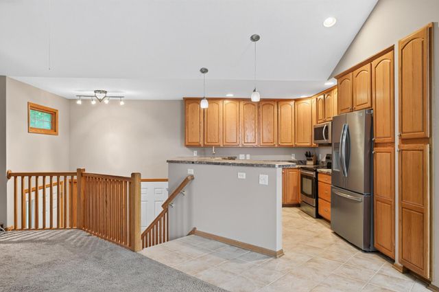 11295 50th Place N, Plymouth, MN 55442