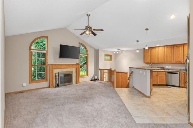 11295 50th Place N, Plymouth, MN 55442
