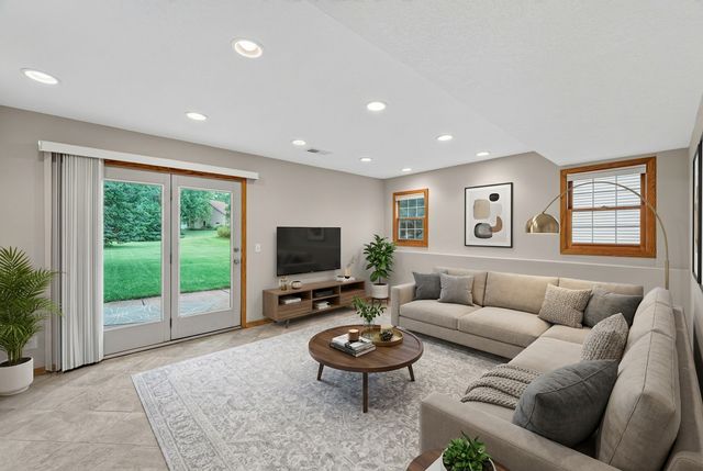 11295 50th Place N, Plymouth, MN 55442