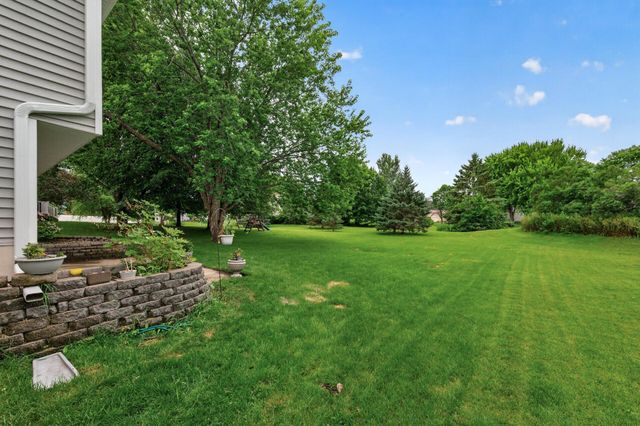11295 50th Place N, Plymouth, MN 55442