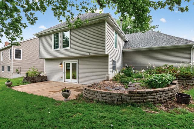 11295 50th Place N, Plymouth, MN 55442