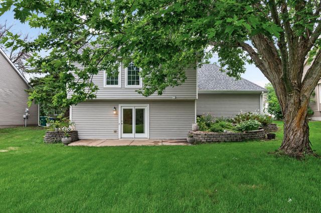 11295 50th Place N, Plymouth, MN 55442