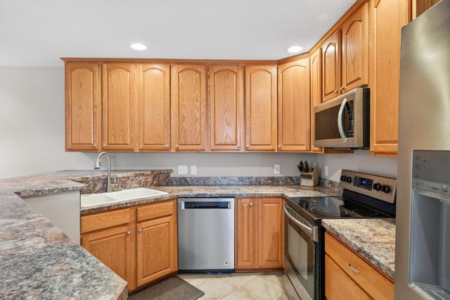 11295 50th Place N, Plymouth, MN 55442