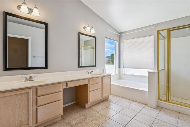 16666 S 21st Street, Phoenix, AZ 85048