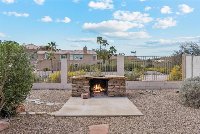 16666 S 21st Street, Phoenix, AZ 85048