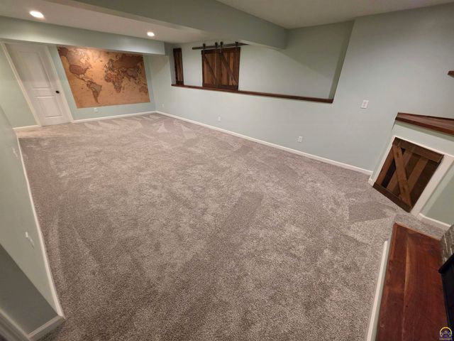 3436 NW 38th TER, Topeka, KS 66618