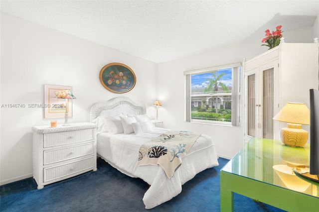 7901 NW 86th Ter, Tamarac, FL 33321