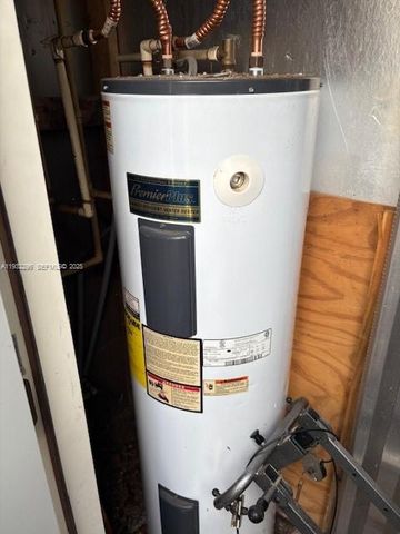 4183 Palm Bay Cir A, West Palm Beach, FL 33406