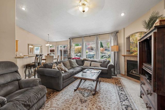 517 W Bolan Ave, Spokane, WA 99224
