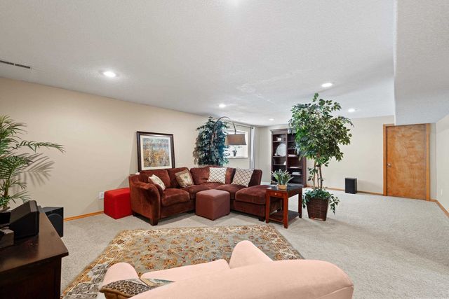 517 W Bolan Ave, Spokane, WA 99224