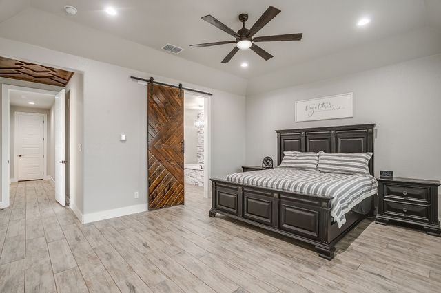 8895 Hutcheson Hill Road, Springtown, TX 76082