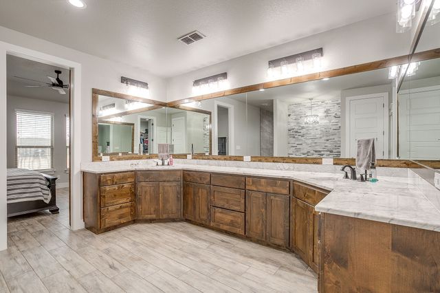 8895 Hutcheson Hill Road, Springtown, TX 76082