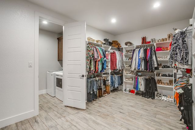 8895 Hutcheson Hill Road, Springtown, TX 76082