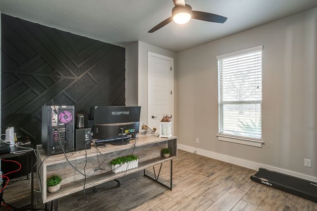 8895 Hutcheson Hill Road, Springtown, TX 76082