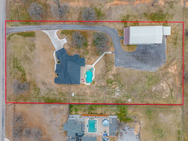 8895 Hutcheson Hill Road, Springtown, TX 76082