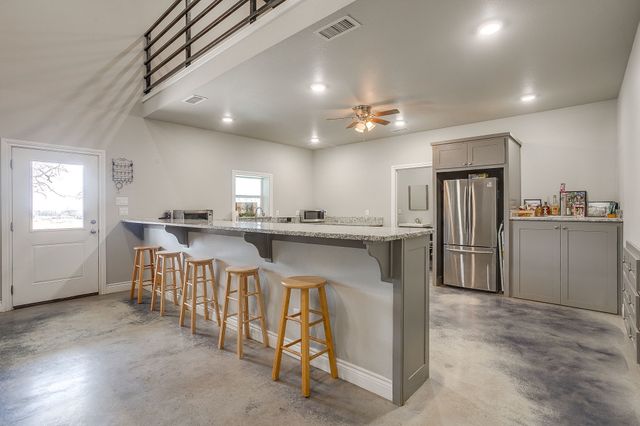 8895 Hutcheson Hill Road, Springtown, TX 76082