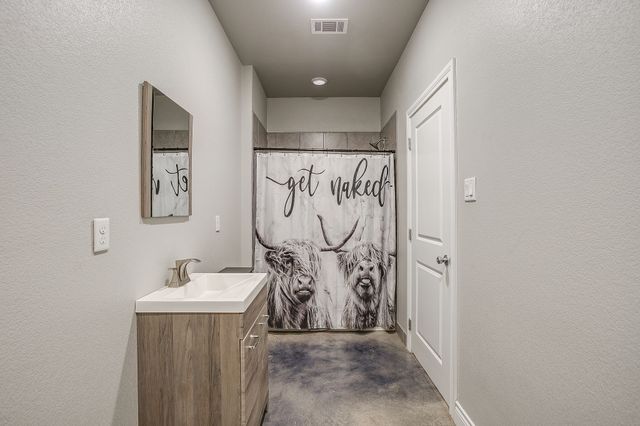 8895 Hutcheson Hill Road, Springtown, TX 76082