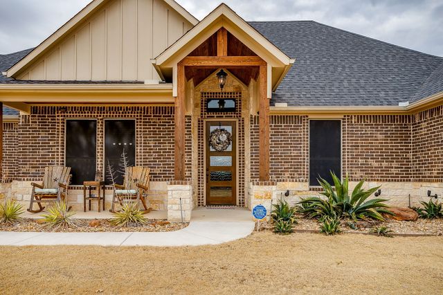 8895 Hutcheson Hill Road, Springtown, TX 76082