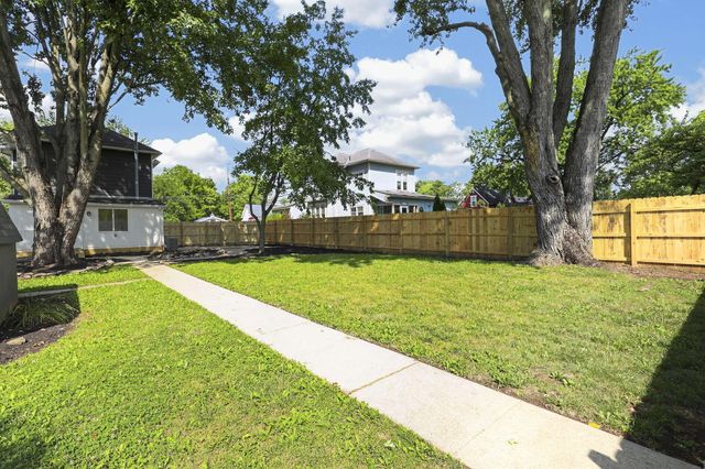 367 S Chillicothe Street, Plain City, OH 43064