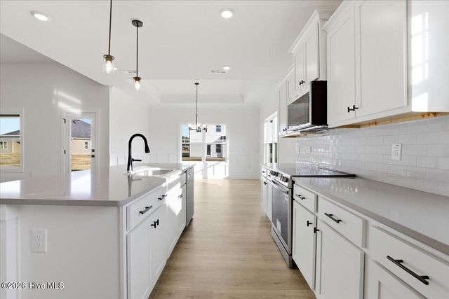 104 Manchester Court, La Grange, NC 28551