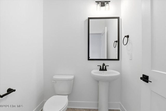 104 Manchester Court, La Grange, NC 28551