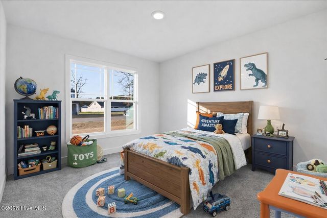 104 Manchester Court, La Grange, NC 28551