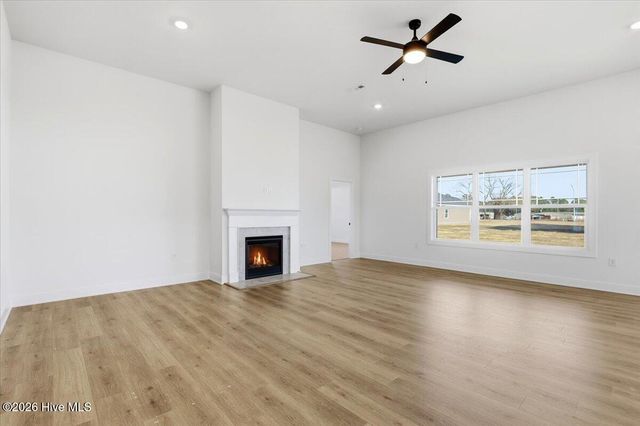 104 Manchester Court, La Grange, NC 28551