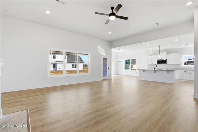 104 Manchester Court, La Grange, NC 28551