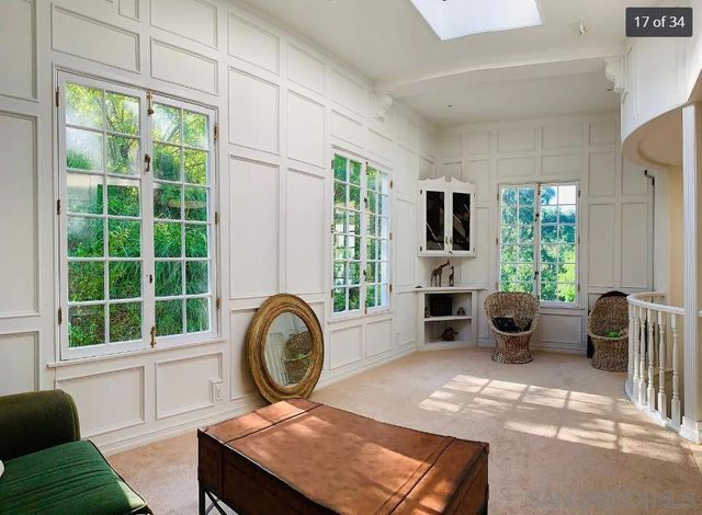 2400 Benedict Canyon Dr, Beverly Hills, CA 90210