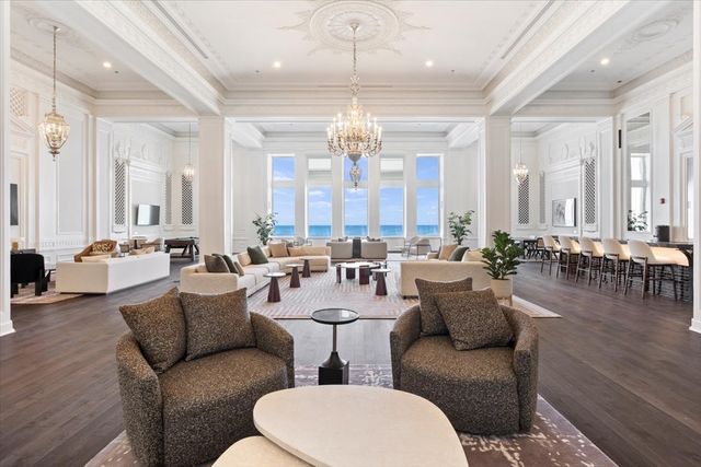 850 N Lake Shore Drive 510, Chicago, IL 60611