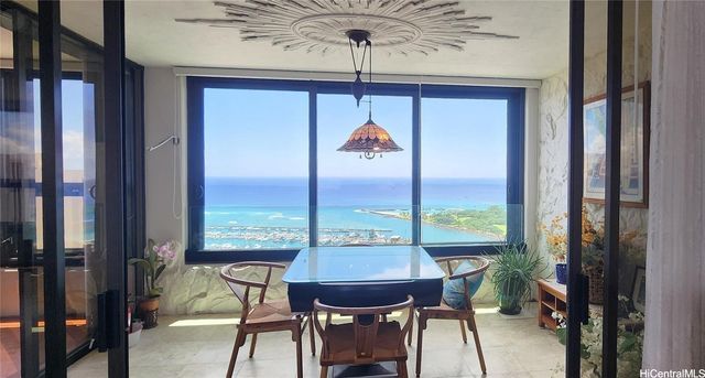 1650 Ala Moana Boulevard 3801, Honolulu, HI 96815