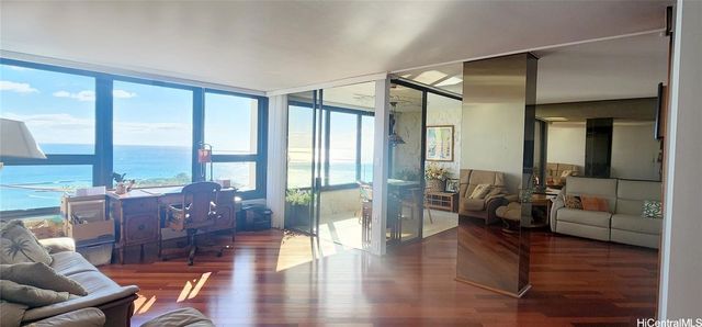 1650 Ala Moana Boulevard 3801, Honolulu, HI 96815