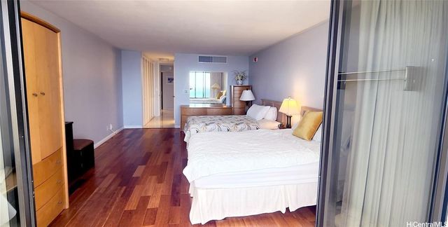 1650 Ala Moana Boulevard 3801, Honolulu, HI 96815