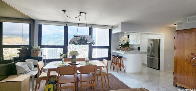 1650 Ala Moana Boulevard 3801, Honolulu, HI 96815