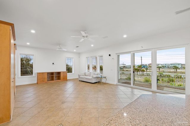 906 Panferio Dr, Pensacola Beach, FL 32561