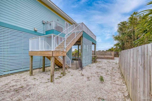 906 Panferio Dr, Pensacola Beach, FL 32561
