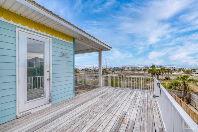 906 Panferio Dr, Pensacola Beach, FL 32561
