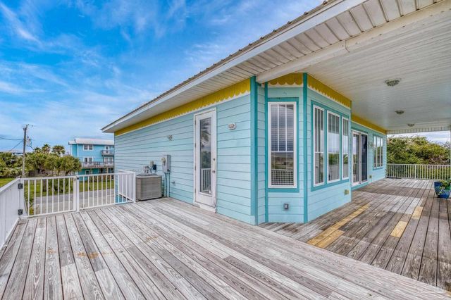 906 Panferio Dr, Pensacola Beach, FL 32561