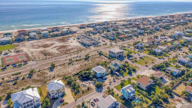 906 Panferio Dr, Pensacola Beach, FL 32561