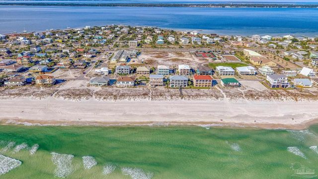 906 Panferio Dr, Pensacola Beach, FL 32561