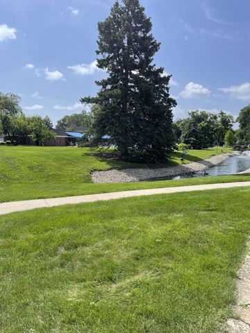 4039 Saratoga Avenue C101, Downers Grove, IL 60515