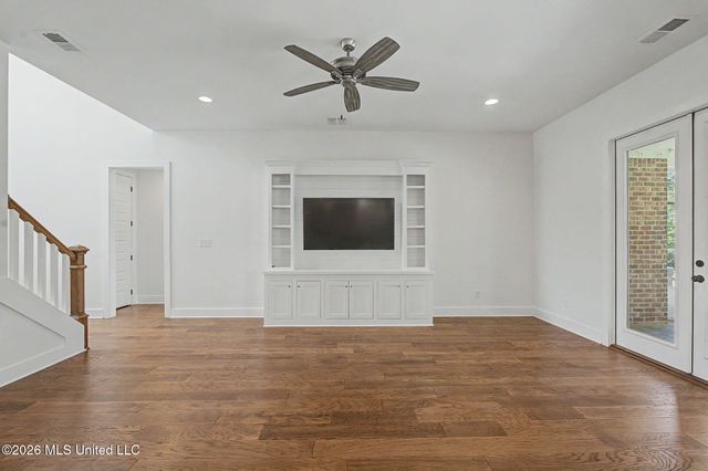4493 Pleasant Breeze Drive, Olive Branch, MS 38654