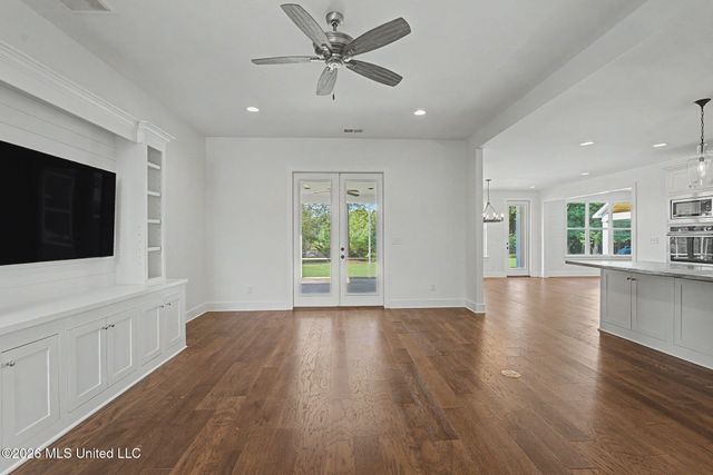 4493 Pleasant Breeze Drive, Olive Branch, MS 38654