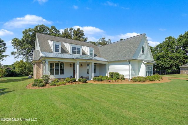 4493 Pleasant Breeze Drive, Olive Branch, MS 38654